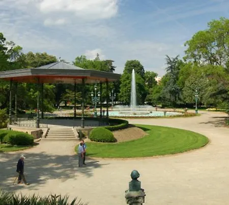 Le Clos Des Nobles Тулуза